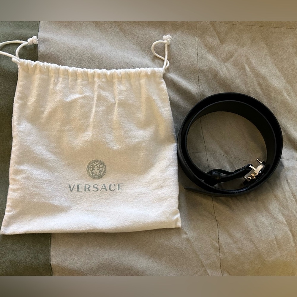 Genuine Womens Leather Medusa Medallion Versace Belt!!!